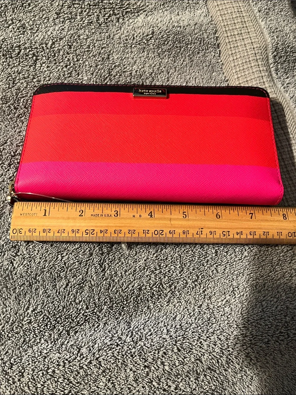 NWOT Kate Spade NY Continental Wallet Bonita Stripe Pattern Pink Zipper